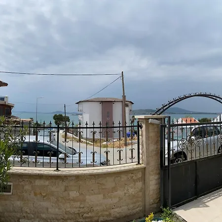 Ayvilla Garden Floor With Garden Use, Sea View Apartment Ayvalik